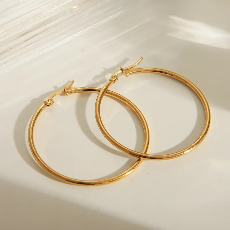 1 Pair Basic Exaggerated Luxurious Solid Color 304 Stainless Steel 18K Gold Plated Earrings