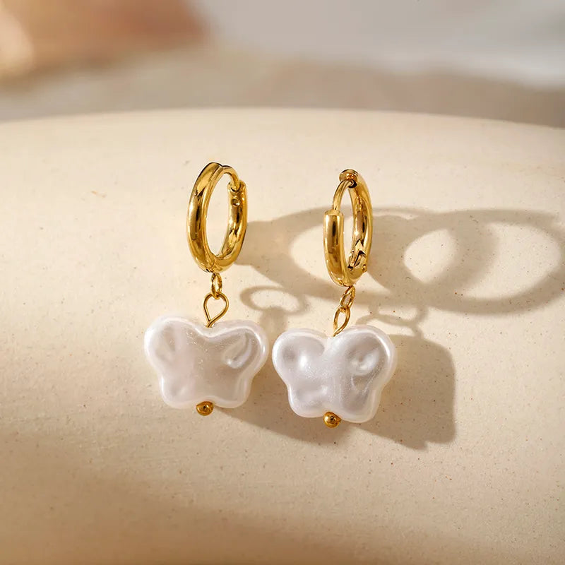 1 Pair Basic Simple Style Classic Style Butterfly Plating 304 Stainless Steel Artificial Pearls 18K Gold Plated Ear Studs