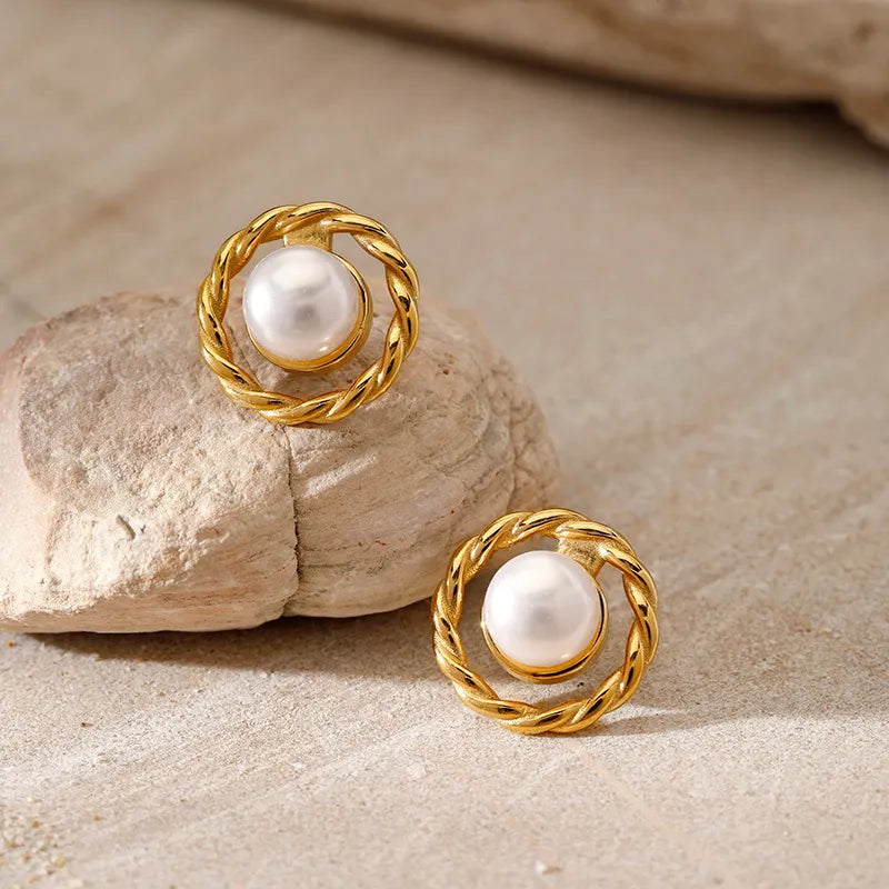 1 Pair Basic Simple Style Classic Style Circle Round Plating 304 Stainless Steel Artificial Pearls 18K Gold Plated Ear Studs