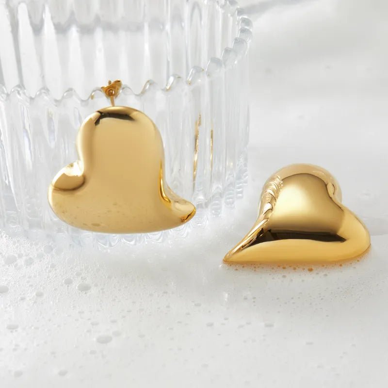 1 Pair Casual Cute Simple Style Heart Shape 304 Stainless Steel 16K Gold Plated White Gold Plated Gold Plated Ear Studs