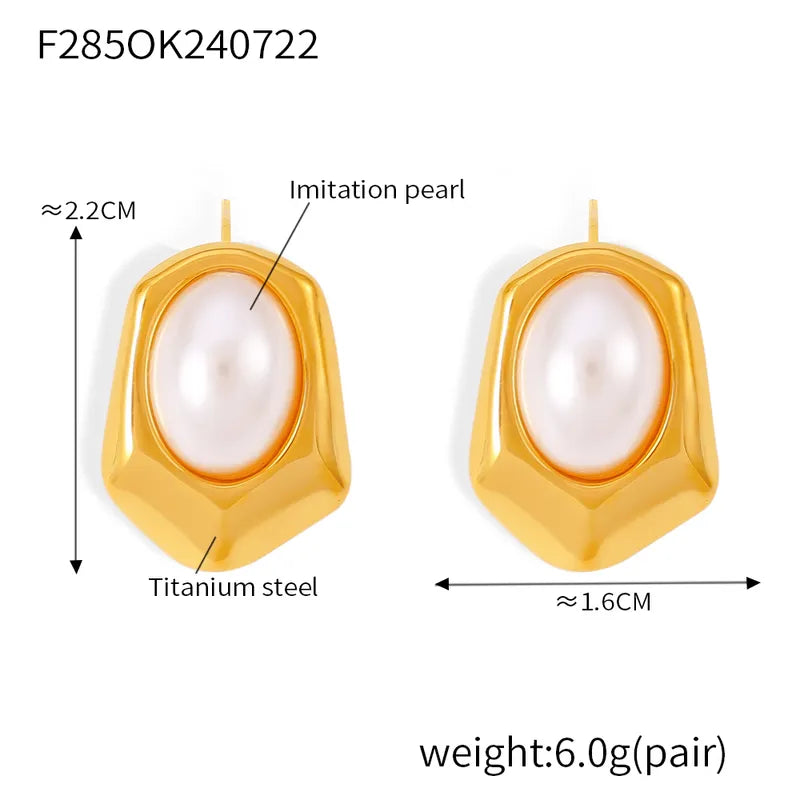 1 Pair Casual Elegant Modern Style Asymmetrical Oval Inlay Titanium Steel Imitation Pearl 18K Gold Plated Ear Studs