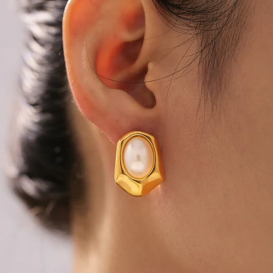 1 Pair Casual Elegant Modern Style Asymmetrical Oval Inlay Titanium Steel Imitation Pearl 18K Gold Plated Ear Studs