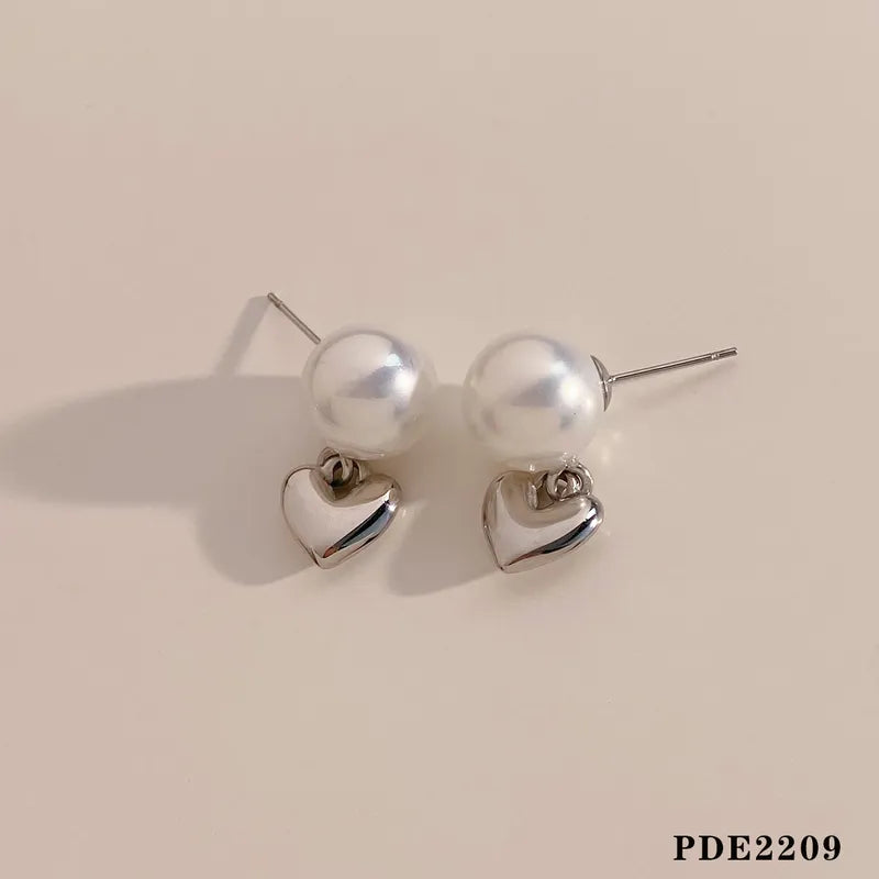 1 Pair Casual Modern Style Heart Shape Plating Inlay 304 Stainless Steel Artificial Pearls 16K Gold Plated White Gold Plated Gold Plated Drop Earrings