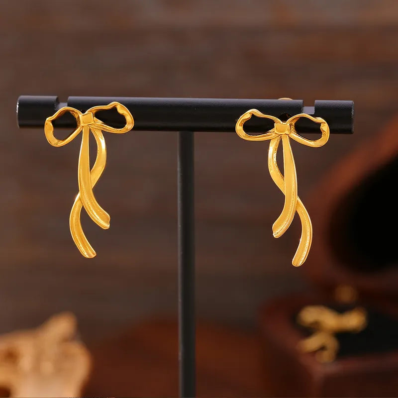 1 Pair Casual Modern Style Simple Style Bow Knot Plating Titanium Steel 18K Gold Plated Ear Studs