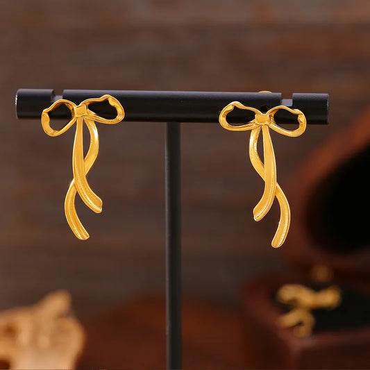 1 Pair Casual Modern Style Simple Style Bow Knot Plating Titanium Steel 18K Gold Plated Ear Studs