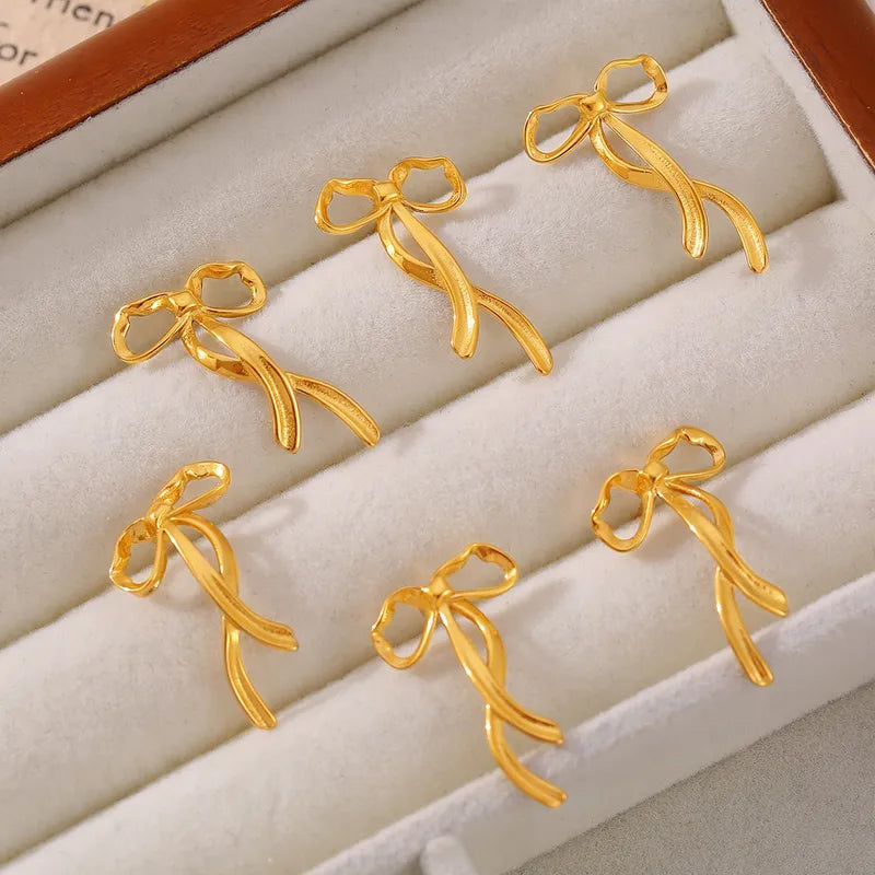 1 Pair Casual Modern Style Simple Style Bow Knot Plating Titanium Steel 18K Gold Plated Ear Studs