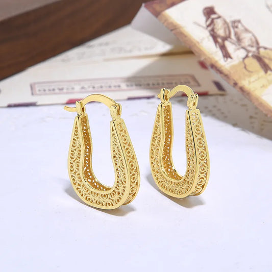 1 Pair Chinoiserie Elegant Artistic Geometric Hollow Out Copper 18K Gold Plated Earrings