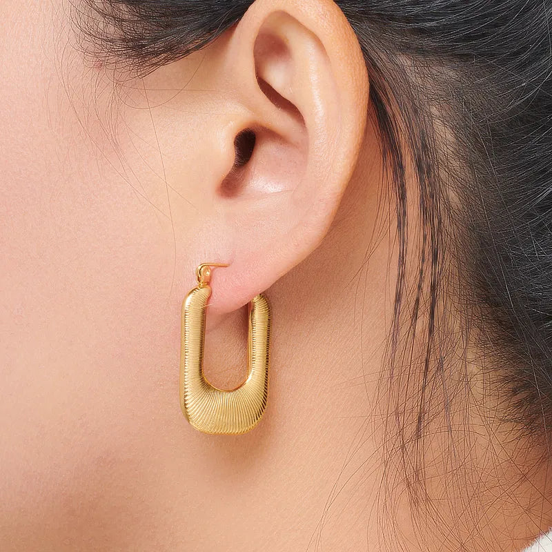 1 Pair Classic Style Artistic U Shape Plating 316 Stainless Steel 18K Gold Plated Earrings