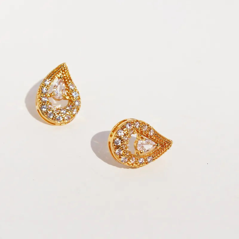 1 Pair Classic Style Commute Geometric Water Droplets Hollow Out Inlay Brass Zircon 24K Gold Plated Ear Studs