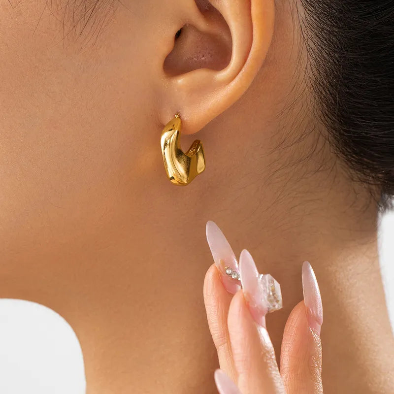 1 Pair Classic Style Moon Copper Ear Studs