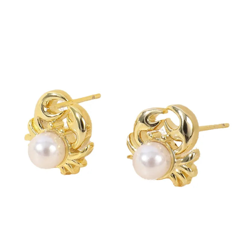 1 Pair Cute Marine Style Sweet Crab Inlay Copper Pearl Gold Plated Ear Studs