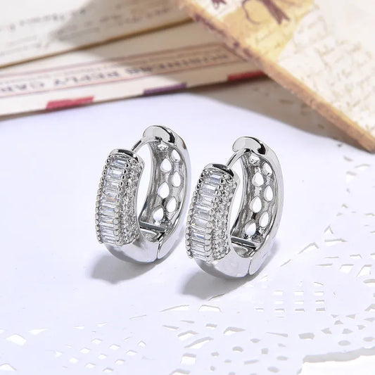 1 Pair Elegant Classic Style Artistic Round Plating Inlay Copper Zircon 18K Gold Plated Ear Clip