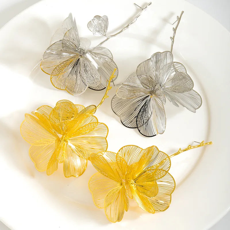 1 Pair Elegant Classic Style Flower Polishing Plating 304 Stainless Steel Alloy Drop Earrings