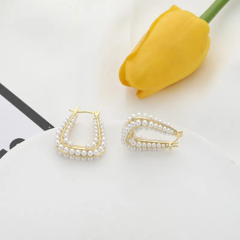 1 Pair Elegant Classic Style Streetwear Geometric Inlay Alloy Artificial Pearls Earrings