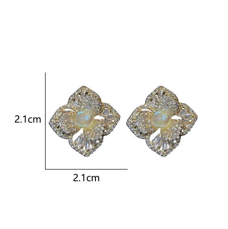 1 Pair Elegant Flower Inlay Copper Zircon Ear Studs