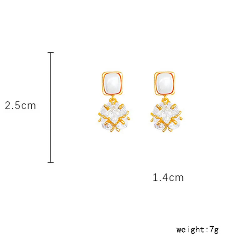 1 Pair Elegant Glam Luxurious Geometric Inlay Copper Pearl Zircon Drop Earrings