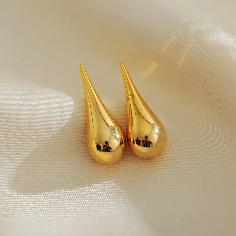 1 Pair Elegant Glam Luxurious Solid Color Plating Copper 18K Gold Plated Ear Studs