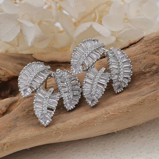 1 Pair Elegant Leaves Inlay Copper Zircon Rose Gold Plated Ear Studs