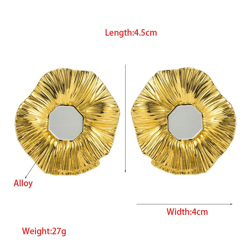 1 Pair Elegant Luxurious Irregular Plating Alloy Zinc Alloy Gold Plated Ear Studs