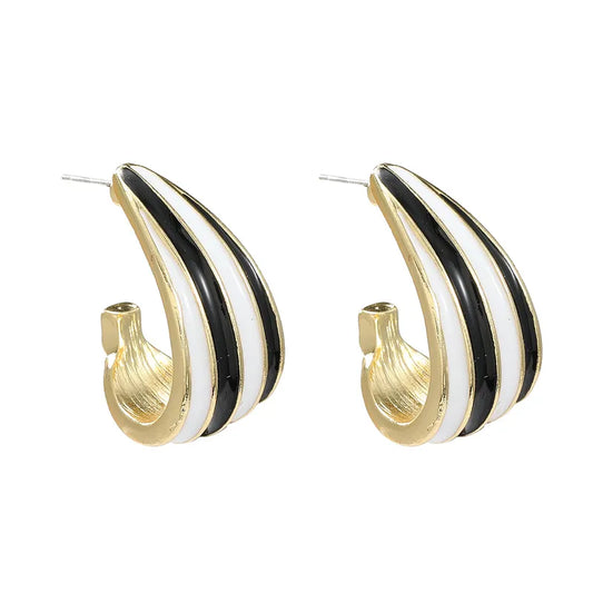 1 Pair Elegant Simple Style C Shape Stripe Enamel Alloy Ear Studs