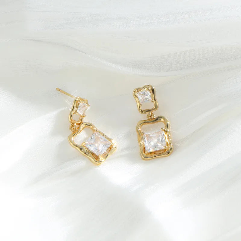 1 Pair Elegant Simple Style Geometric Inlay Copper Zircon Gold Plated Drop Earrings