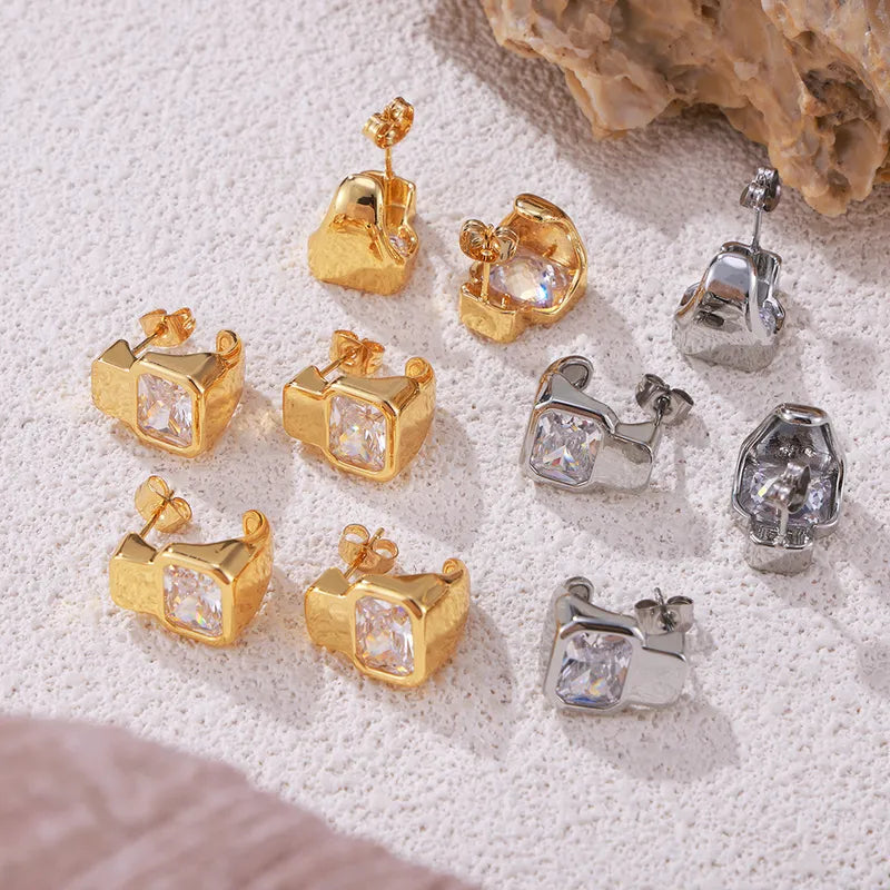 1 Pair Elegant Simple Style Quadrilateral Inlay Copper Rhinestones 18K Gold Plated Ear Studs