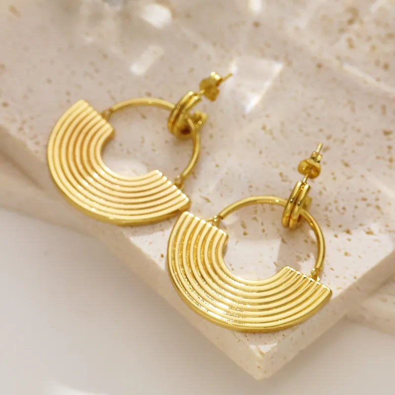 1 Pair Elegant Simple Style Round Plating 304 Stainless Steel Titanium Steel 18K Gold Plated Drop Earrings