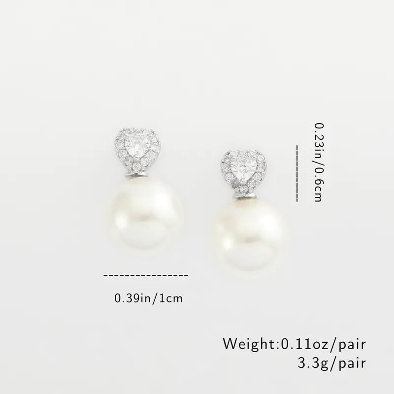 1 Pair Elegant Sweet Shiny Round Heart Shape Inlay Copper Pearl Zircon White Gold Plated Ear Studs