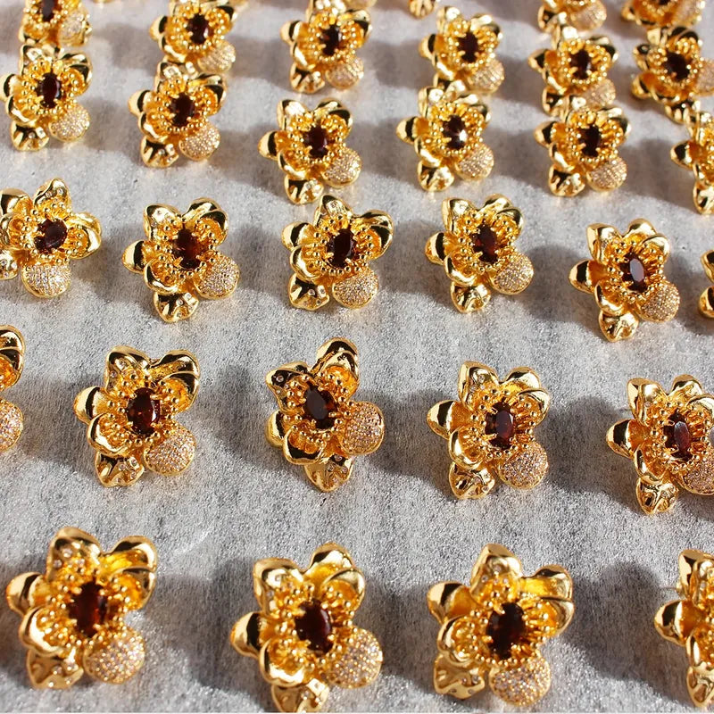 1 Pair Elegant Tropical Sweet Flower Inlay Brass Zircon 24K Gold Plated Ear Studs