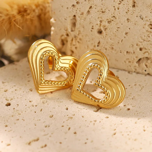 1 Pair French Style Simple Style Classic Style Heart Shape Polishing Hollow Out 304 Stainless Steel 18K Gold Plated Ear Studs