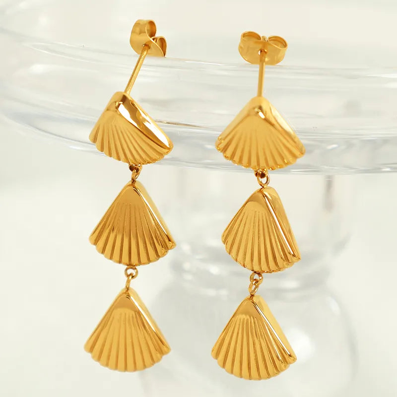 1 Pair IG Style Basic Tropical Scallop Shell Polishing Plating 304 Stainless Steel 18K Gold Plated Drop Earrings