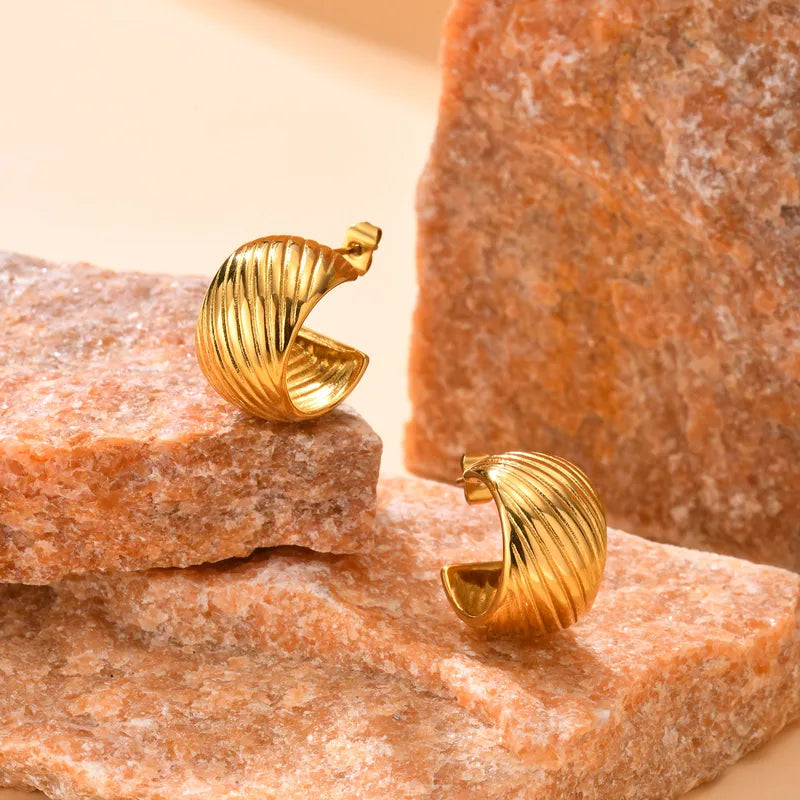 1 Pair IG Style C Shape Stripe Plating 201 Stainless Steel 18K Gold Plated Ear Studs