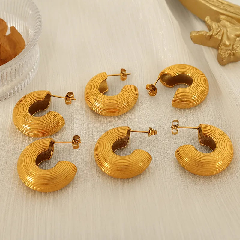 1 Pair IG Style Elegant Commute C Shape Polishing 304 Stainless Steel 18K Gold Plated Ear Studs