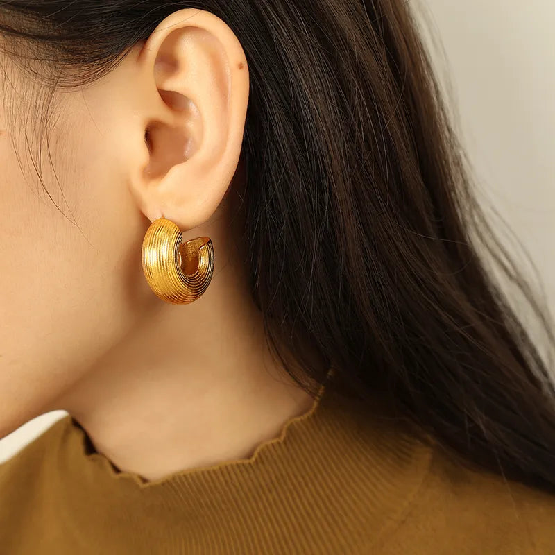 1 Pair IG Style Elegant Commute C Shape Polishing 304 Stainless Steel 18K Gold Plated Ear Studs