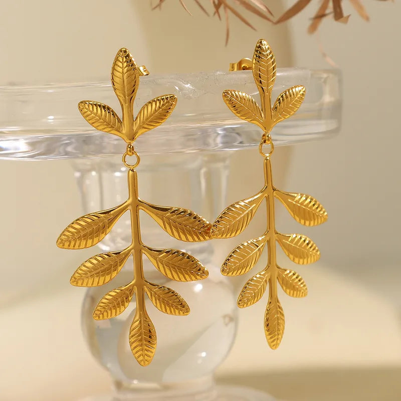 1 Pair IG Style Elegant French Style Leaves Polishing Pearl 304 Stainless Steel 18K Gold Plated Drop Earrings