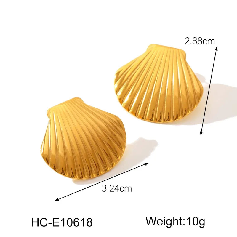 1 Pair IG Style Elegant Shell 304 Stainless Steel Titanium Steel 18K Gold Plated Ear Studs