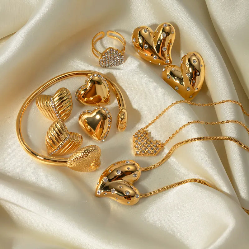 1 Pair IG Style Heart Shape Inlay 304 Stainless Steel Rhinestones 18K Gold Plated Ear Studs