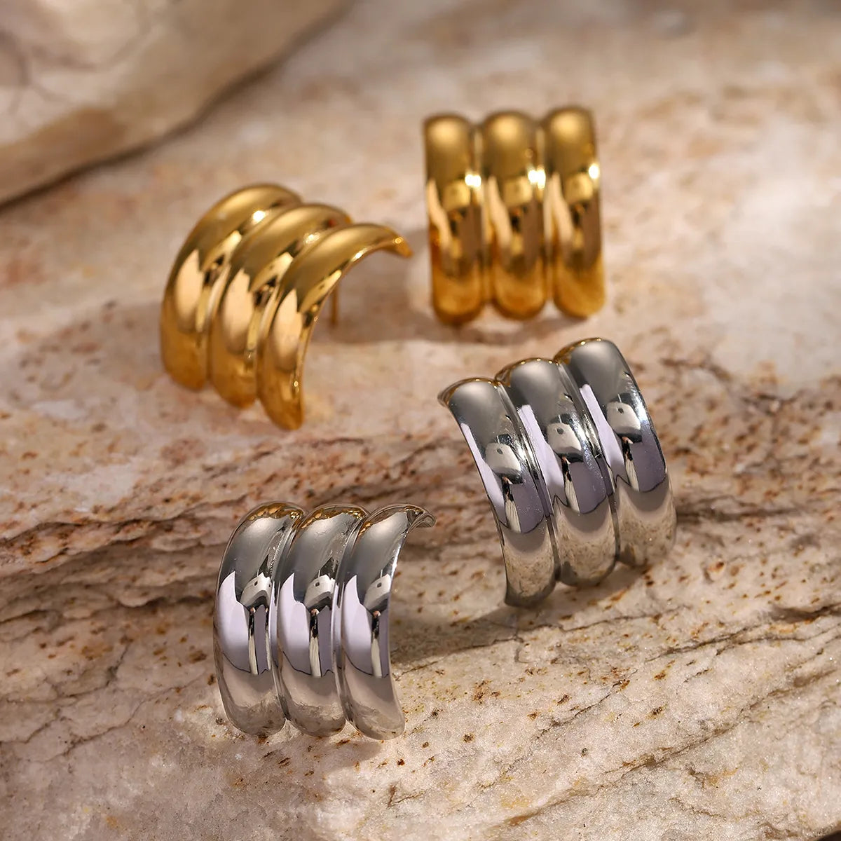 1 Pair IG Style Modern Style Classic Style Waves Solid Color Spiral Stripe Plating 304 Stainless Steel 18K Gold Plated Ear Studs