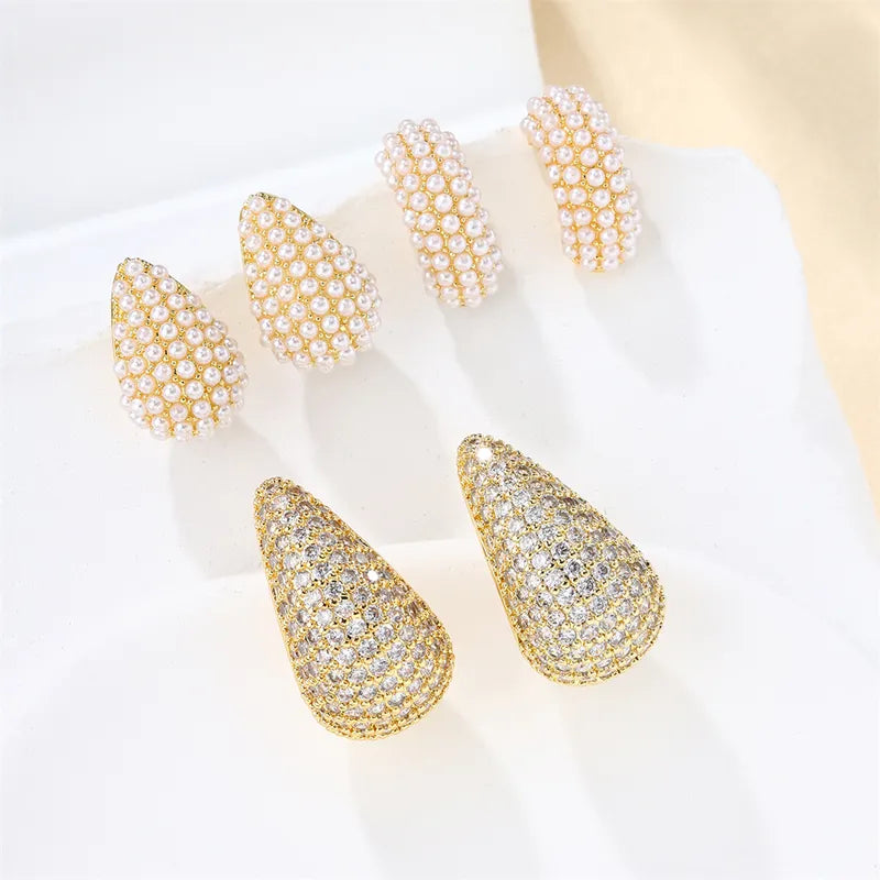 1 Pair IG Style Princess C Shape Water Droplets Inlay Copper Artificial Pearls Zircon 18K Gold Plated Ear Studs