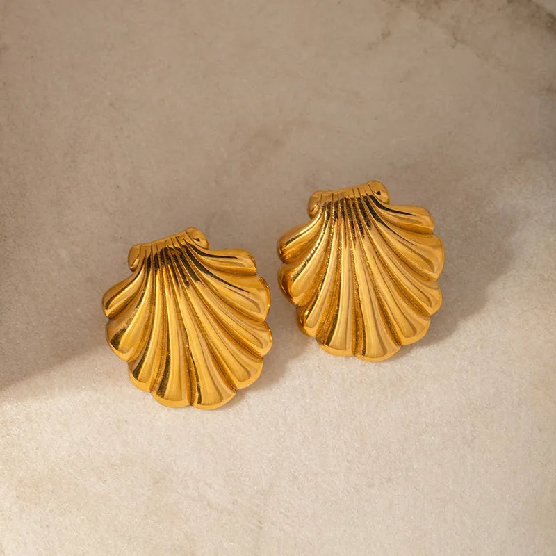 1 Pair IG Style Shell Stainless Steel 18K Gold Plated Ear Studs