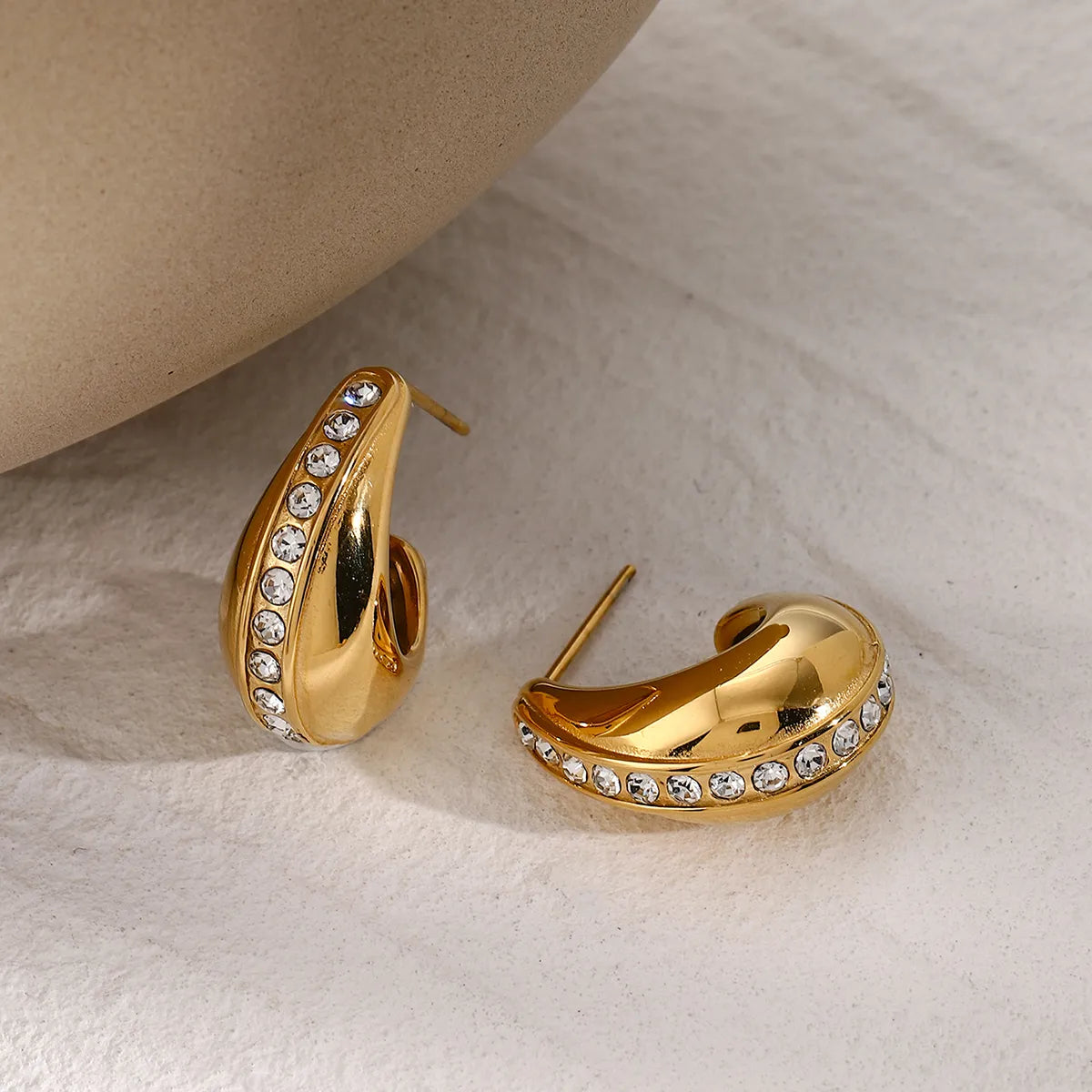 1 Pair IG Style Simple Style C Shape Hollow Out Inlay 316 Stainless Steel Pearl Zircon 18K Gold Plated Ear Studs