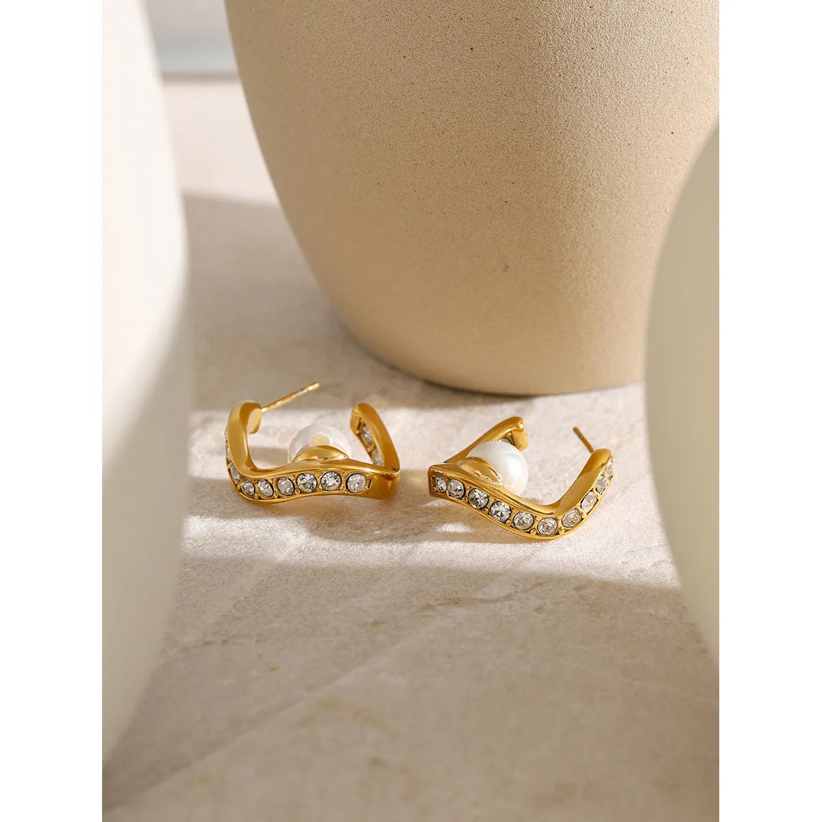 1 Pair IG Style Simple Style Geometric Inlay 316 Stainless Steel Pearl Zircon 18K Gold Plated Ear Studs