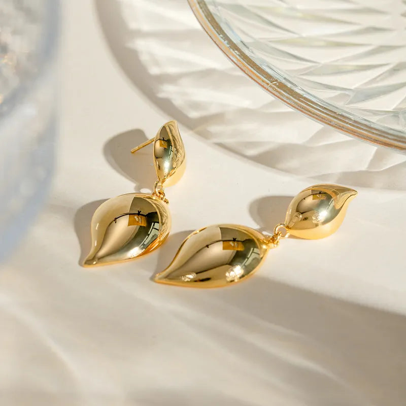 1 Pair IG Style Simple Style Solid Color Petal 304 Stainless Steel 18K Gold Plated Drop Earrings