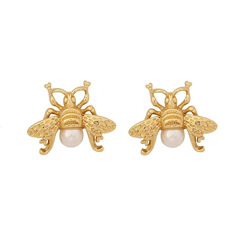 1 Pair Luxurious Lady Shell Inlay 304 Stainless Steel Pearl 18K Gold Plated Ear Studs