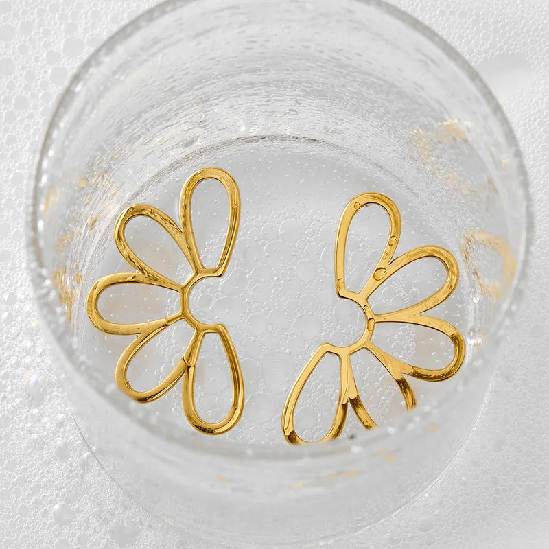 1 Pair Modern Style Artistic Flower Hollow Out 316 Stainless Steel 16K Gold Plated White Gold Plated Gold Plated Ear Studs