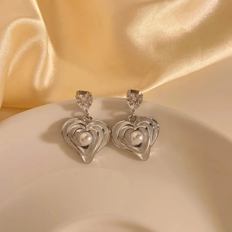 1 Pair Modern Style Artistic Heart Shape Plating 304 Stainless Steel Artificial Pearls 16K Gold Plated White Gold Plated Gold Plated Drop Earrings