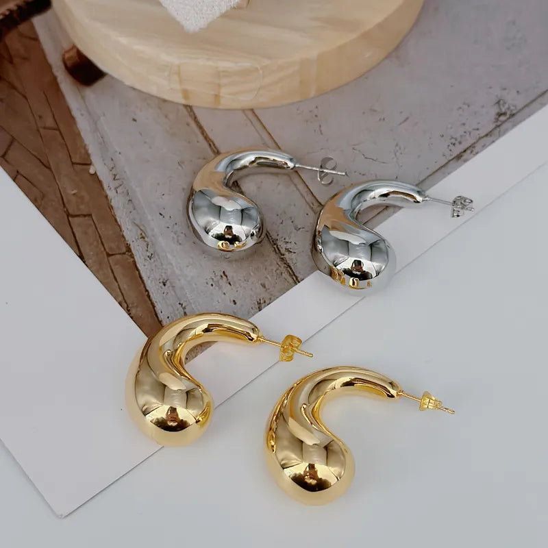 1 Pair Modern Style Simple Style Classic Style Water Droplets Copper 18K Gold Plated Silver Plated Ear Studs