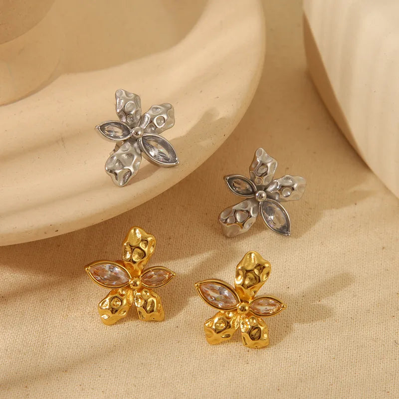 1 Pair Retro Commute Flower 304 Stainless Steel Zircon 18K Gold Plated Ear Studs