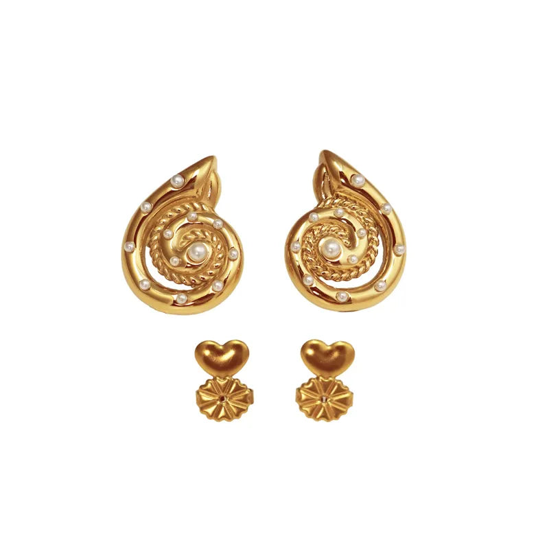 1 Pair Retro Flower Plating Titanium Steel 18K Gold Plated Ear Studs