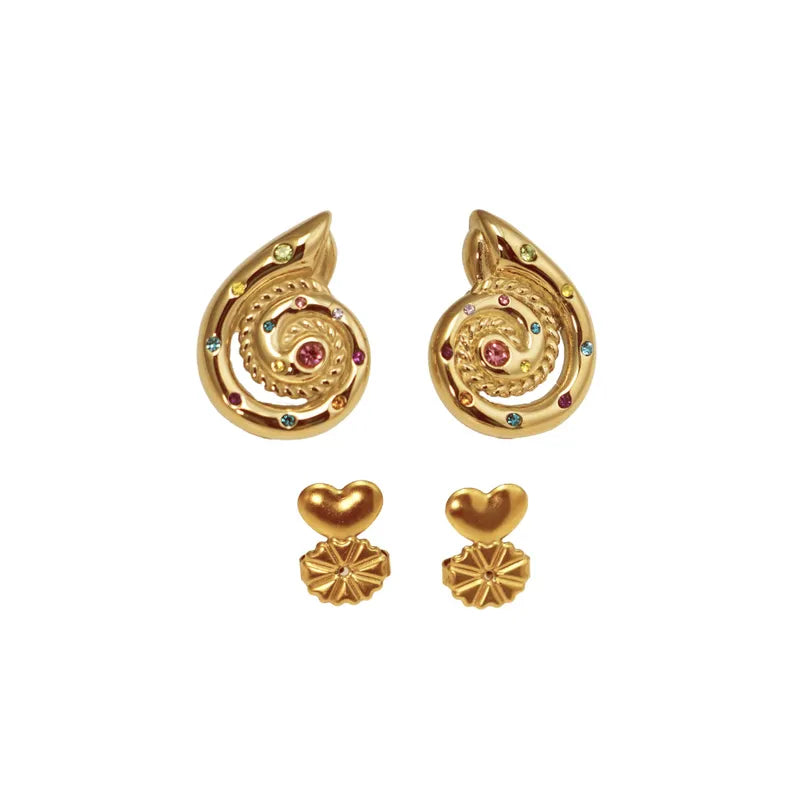 1 Pair Retro Flower Plating Titanium Steel 18K Gold Plated Ear Studs